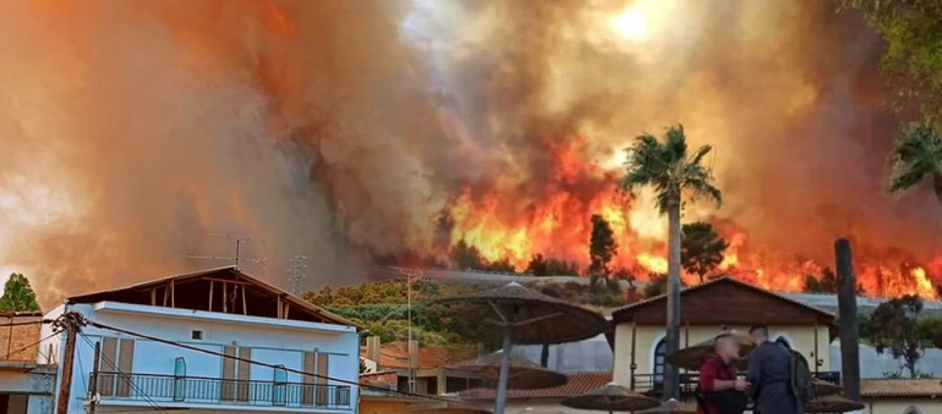 Φωτιά στην Αχαΐα: Ποιοι δρόμοι παραμένουν κλειστοί - Δεν υπάρχουν αναφορές για εγκλωβισμένους